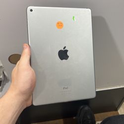 iPad Air 2nd Generation 32GB Wifi Only Used 