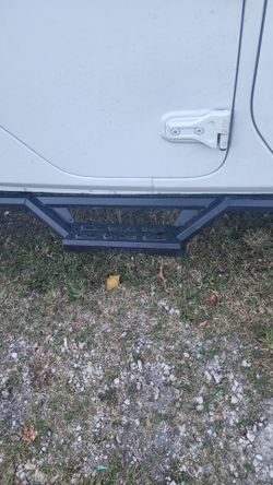Armor side steps for jeep gladiator