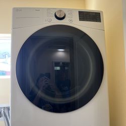 LG Washer and Dryer Full Size