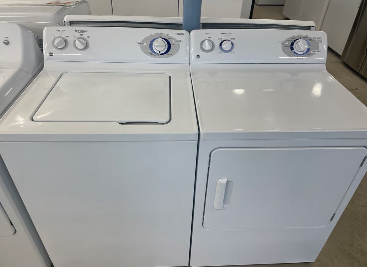 GE washer and dryer set