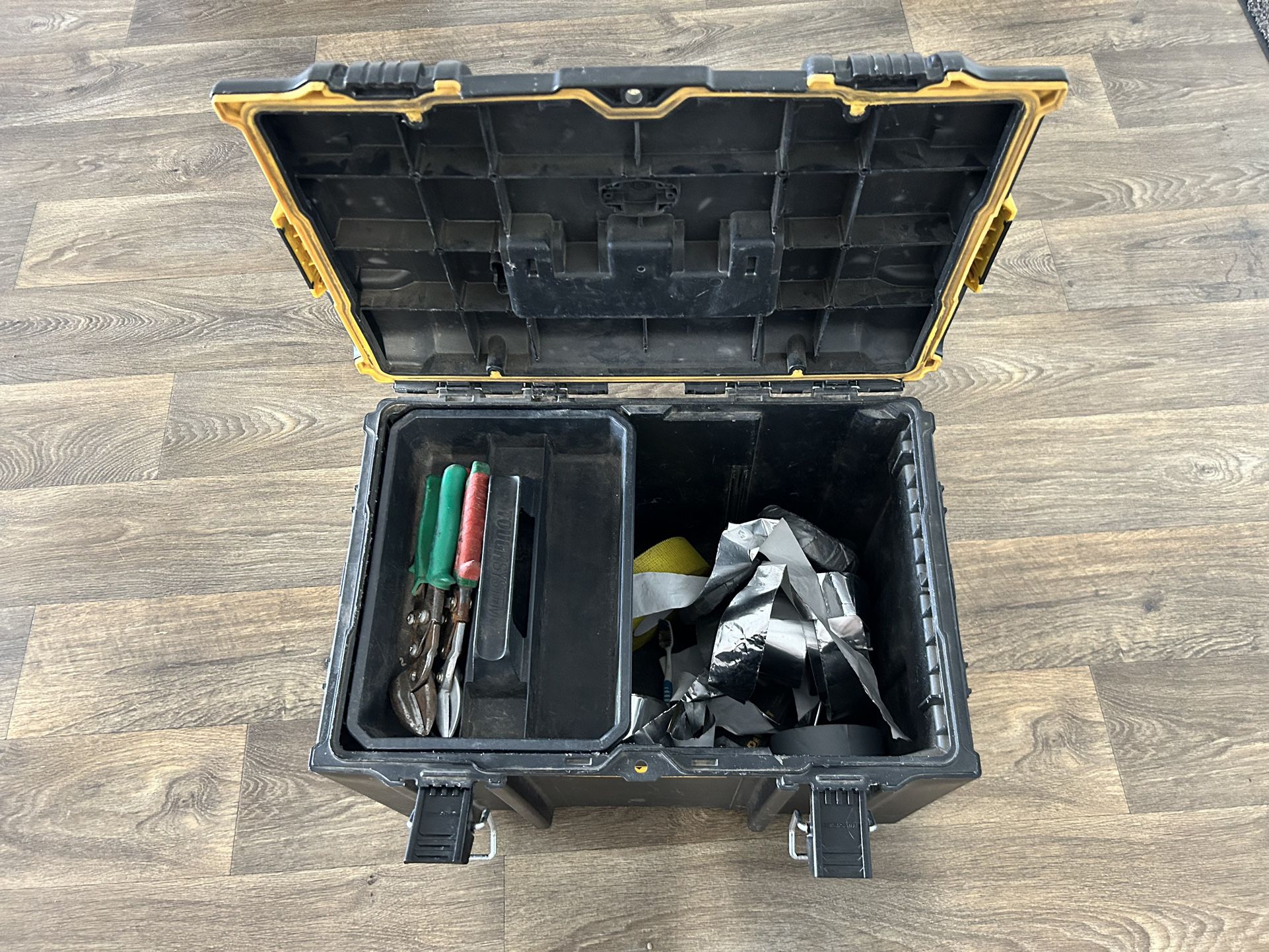 Dewalt Tool Box 