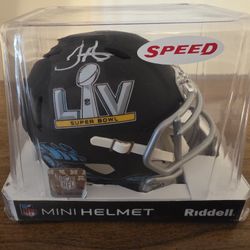 Tyreek Hill Autographed Superbowl Mini Helmet Chiefs