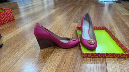 Tory Burch Melinda 85mm Wedge Red - Women size 8
