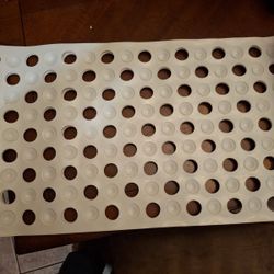 Bath Mat With Suction Cups (2)
