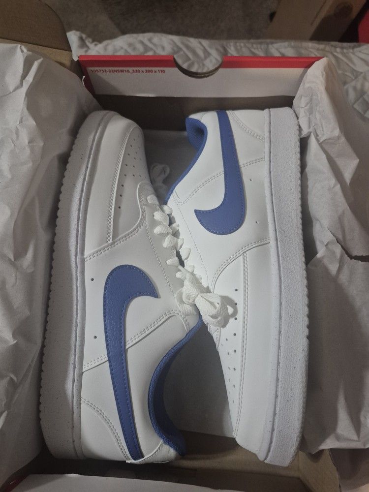 Nike Court Lows Tripple White