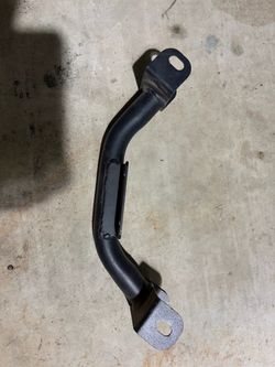 Mustang cross member
