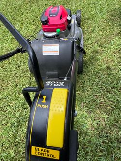 FEW TIMES USED ALMOST NEW SELF PROPELLED LAWNMOWER HONDA HRX-217 /200cc TWIN BLADE / BLADE CONTROL SYSTEM . XENOY DECK NEVER GER RUST, DENT or CORRODE