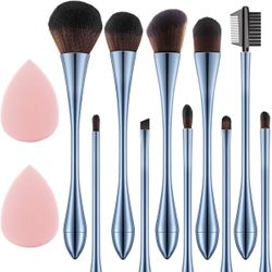 10Pcs Premium Synthetic Makeup Brush Set with 2 Sponge Blenders