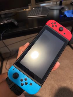 Nintendo switch + Gaming monitor bundle