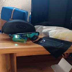 Oakley Sunglasses 