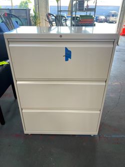 White 'HON' 3-Drawer Lateral File Cabinet