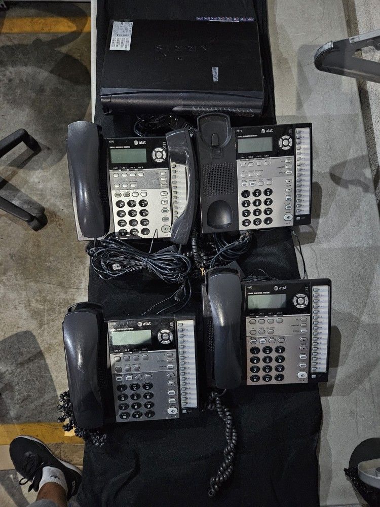 AT&T 1070 4-Lines Phone System with Caller ID Arris Model TM608G