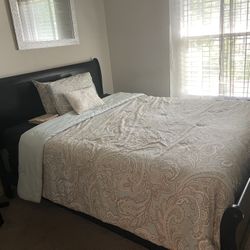 Slay Bed With Dresser 
