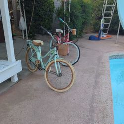 2 Bycicles 