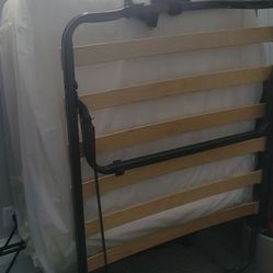Cot Bed / Catre