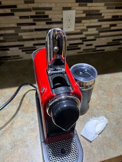 Nespresso Coffee Machine with Aeroccino Milk Frother