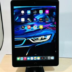 Apple iPad 5th Gen 128GB 9.7” iOS 16 Fully Functional
