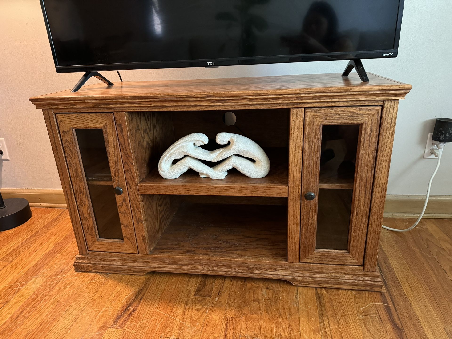 TV Stand 40 in