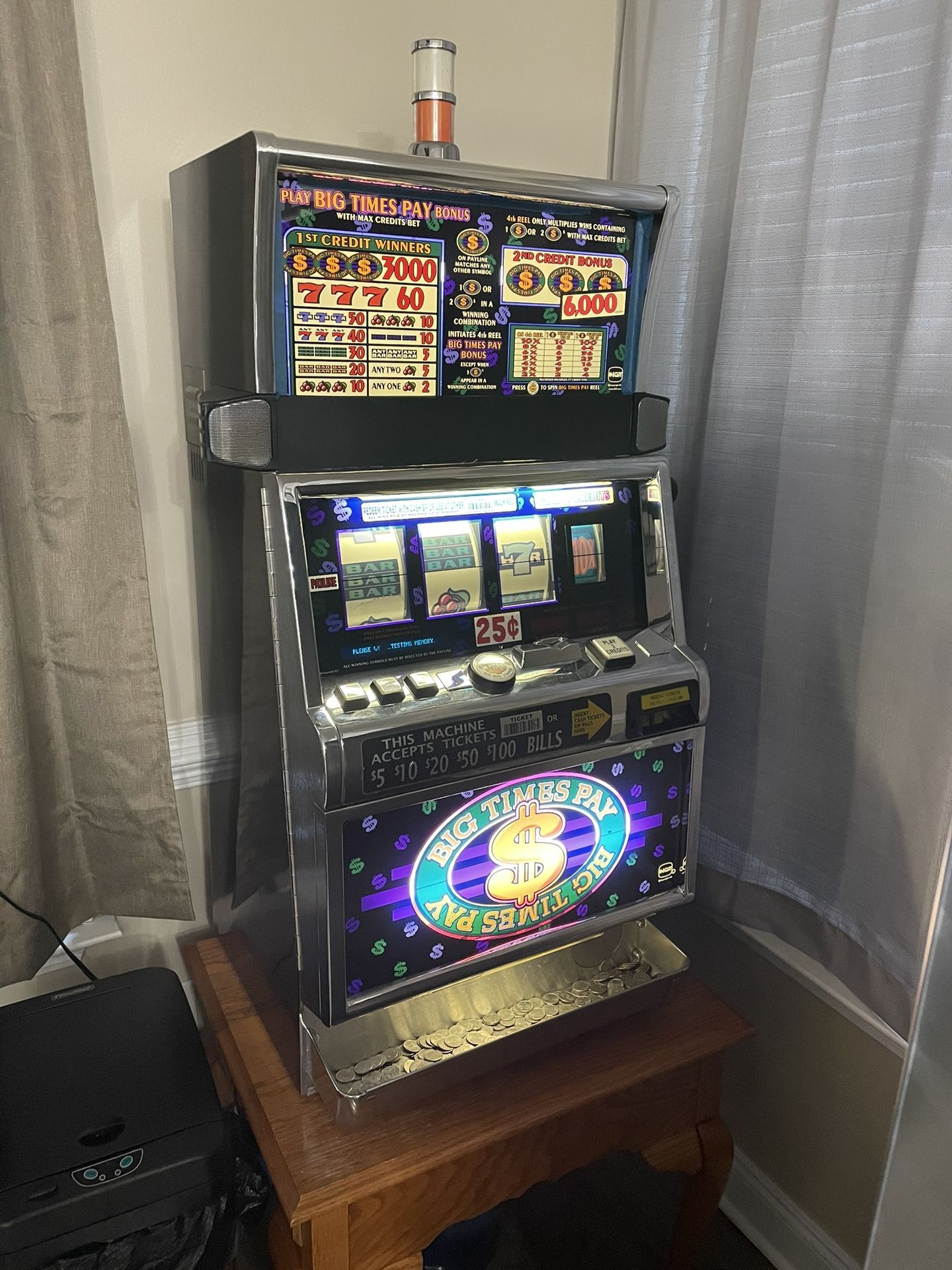 Beautiful Finished 25c Slot Machine