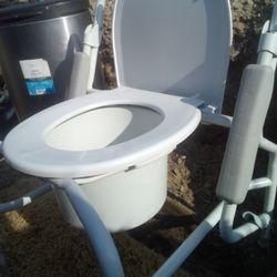 Portable Bed Side  Toilet 