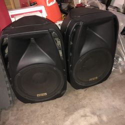 Speakers 