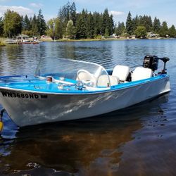 Clean 1958 Johnson Seaking W/ New Trailer 