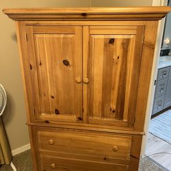 Wooden Drawer/cabinet