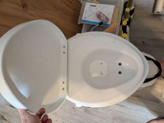 Nature's head composting toilet