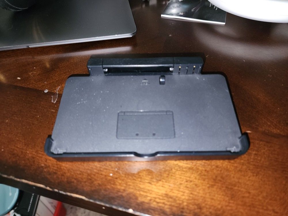 Nintendo 3DS Charging Cradle