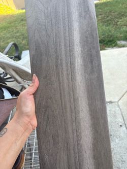 Wood look porcelain tile