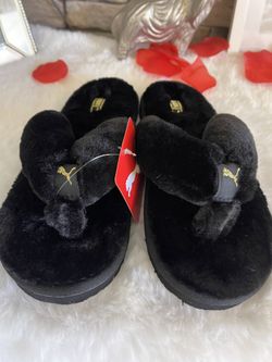 SANDALIAS DE PELUCHE $15 PUMA auténtica🌸🌸
