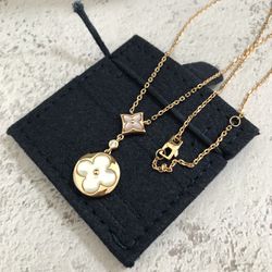 Vintage Louis Vuitton Flower Full Long Necklace