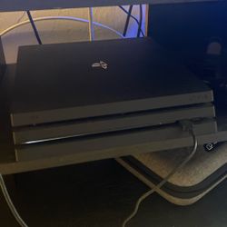 Ps4 Pro Original 3 Controllers 