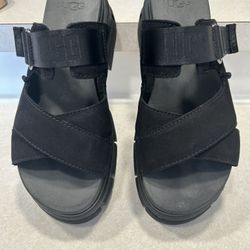 UGG Ashton Platform Sandal Black