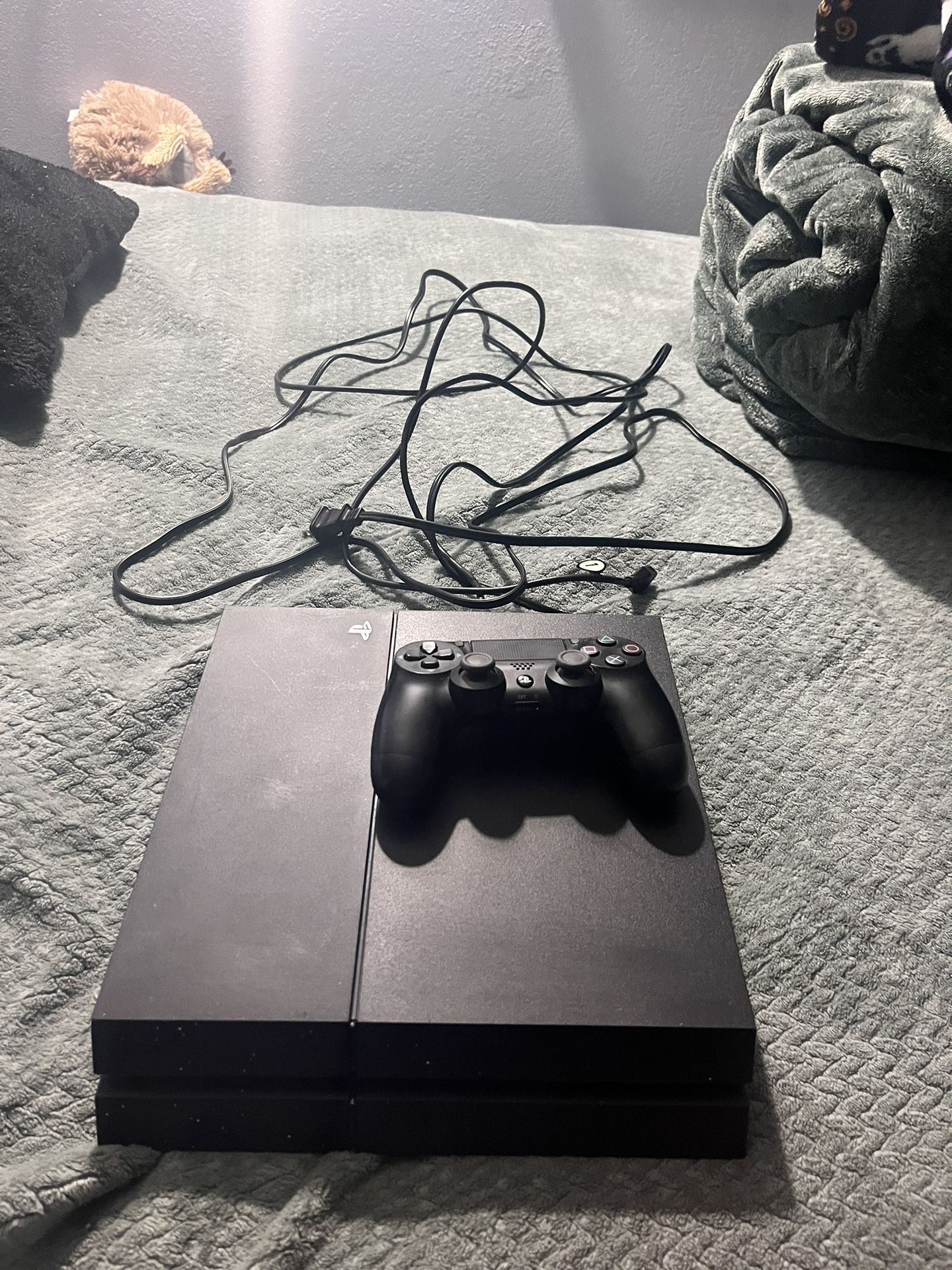 PS4 Like New