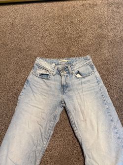 Levi’s Jeans (size womens 28)