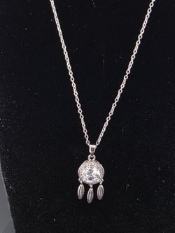 Beautiful Stainless Steel Dreamcatcher Pendant Necklace