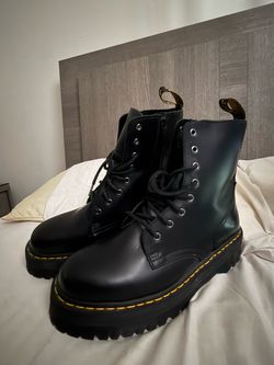 Dr. Martens Jadon Hi Platform Boots US12