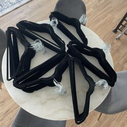 100 Velvet Hangers