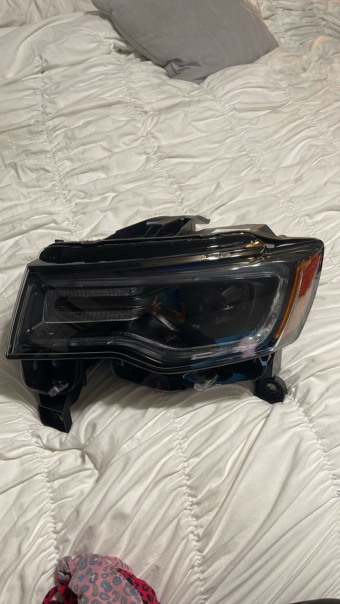 Grand Cherokee Headlight 