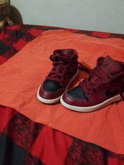 Kids unisex Sneakers Size 10,5 C