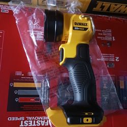 DEWALT 20V FLASHLIGHT 