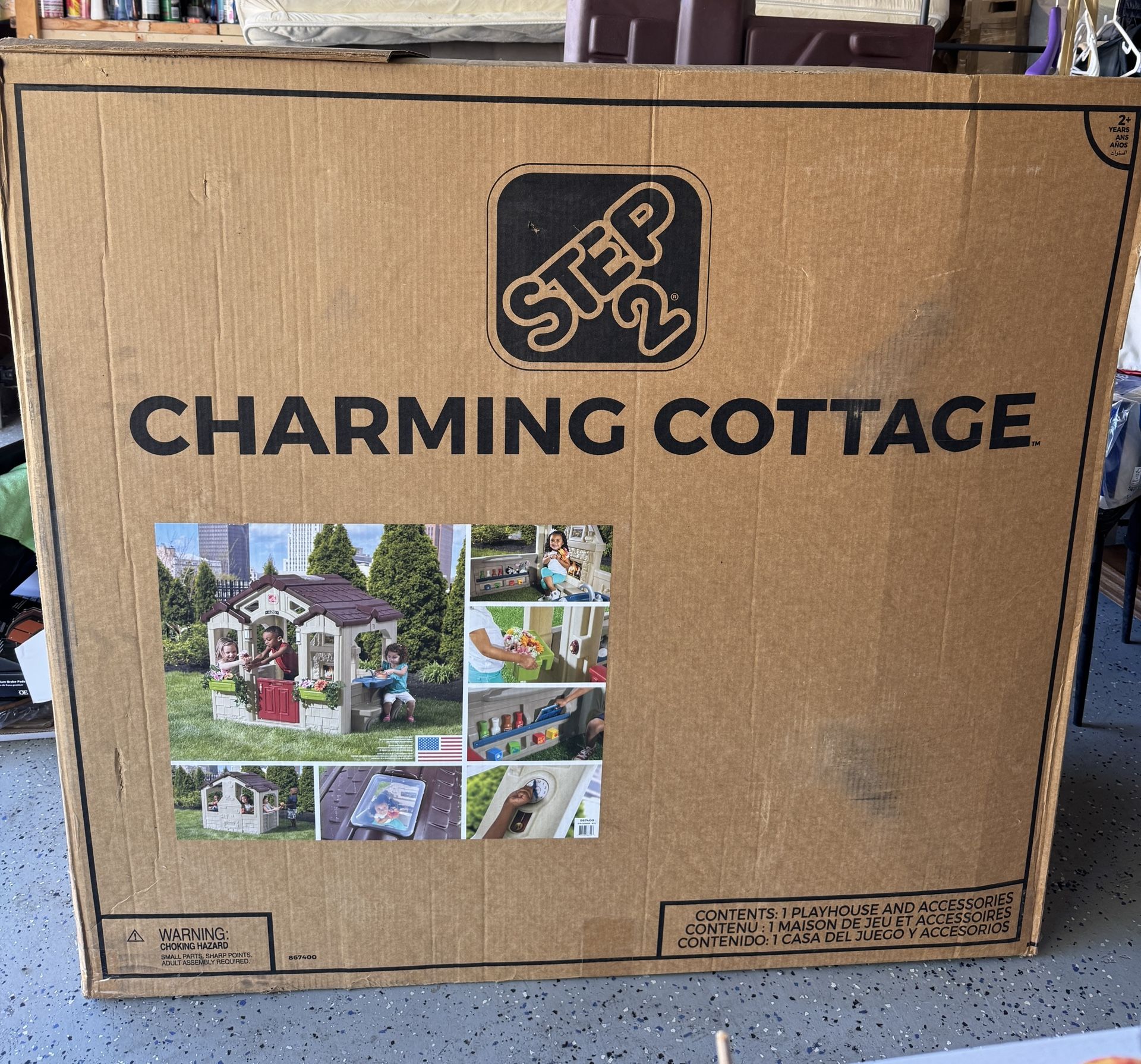 Charming Cottage Playhouse