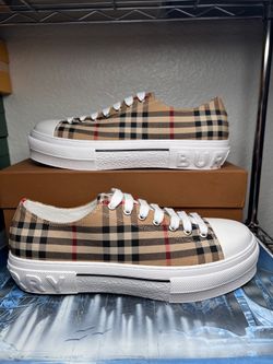Burberry brown