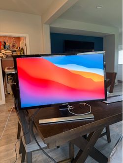 28” Samsung 4K Gaming Monitor *BARELY USED*