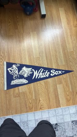 Rare Vintage 1950s CHICAGO WHITE SOX Comiskey Park Full Size 30x11.5  Felt Pennant