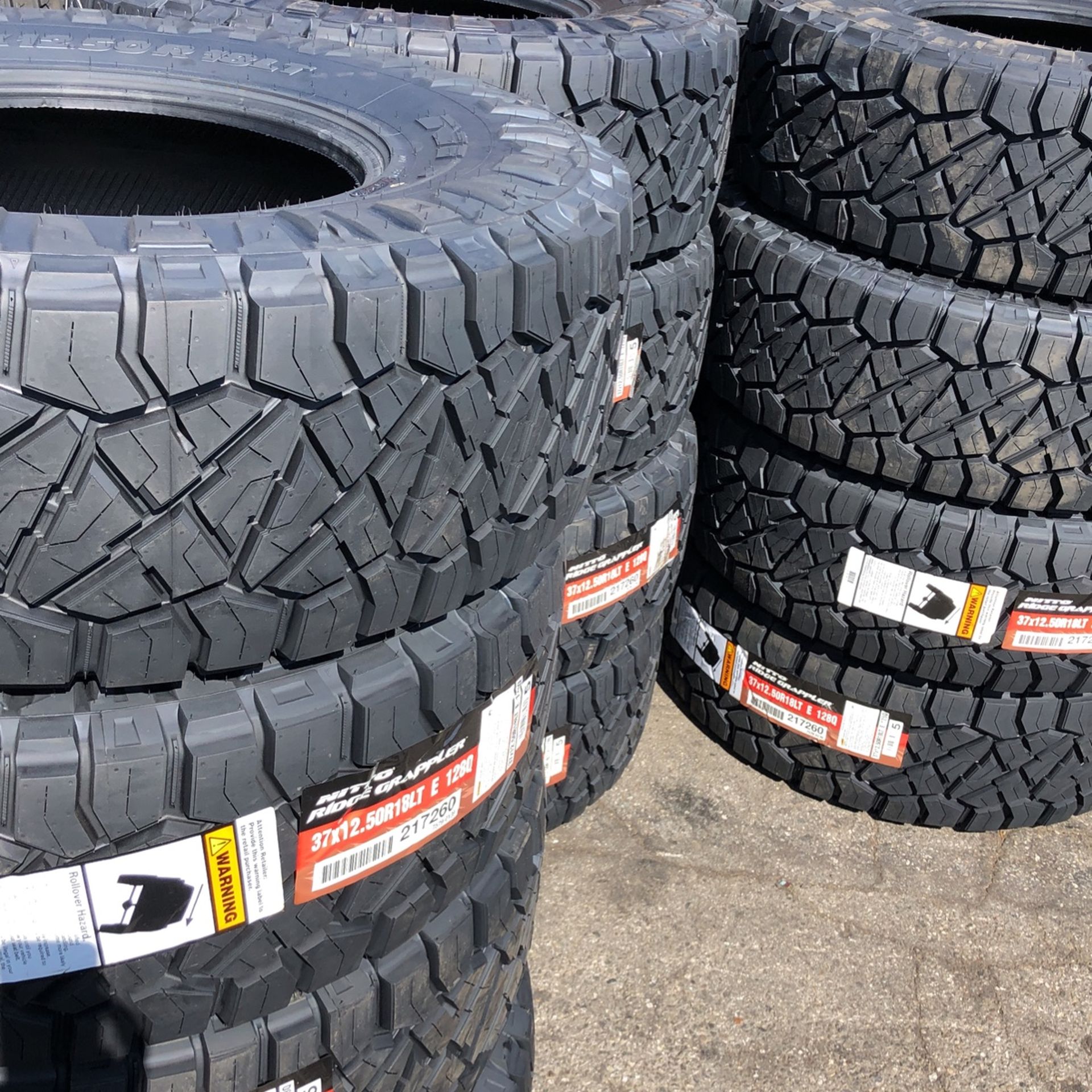 37x12.50R18 NITTO RIDGE GRAPLER