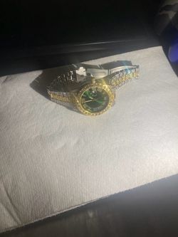 Watch crystal
