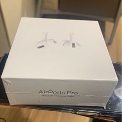 Brand new Apple AirPods Pro second generation never opened 💯🔥‼️‼️