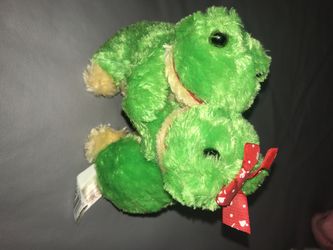 Plush frog